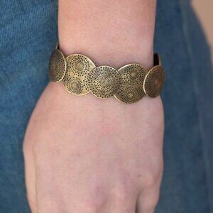 Paparazzi Jewelry - Pleasantly Posy - Brass Bracelet - Vintage